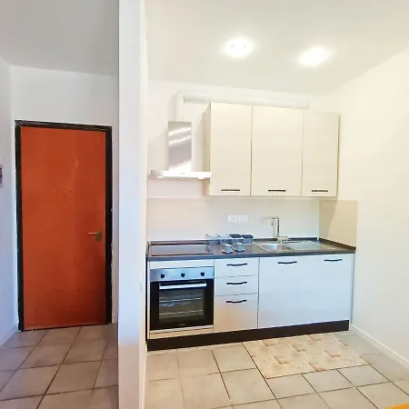 Apartment Large Panoramic Terrace 2-bedroom In Sleeps 4 Viareggio