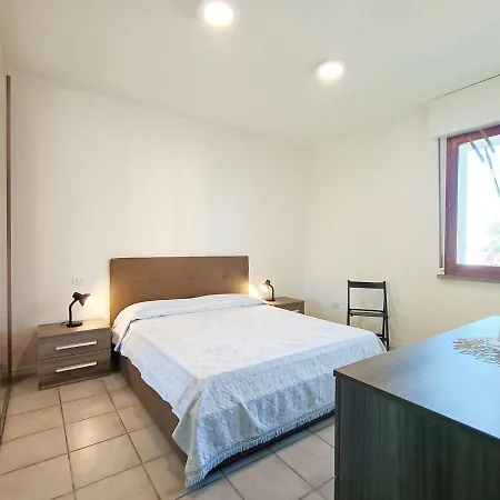 Large Panoramic Terrace 2-bedroom In Sleeps 4 Apartment Viareggio